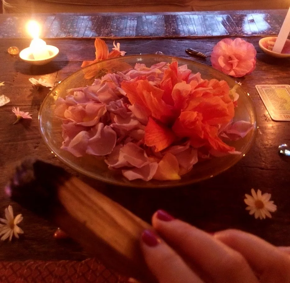 soul alignment circles with Amyra Mah